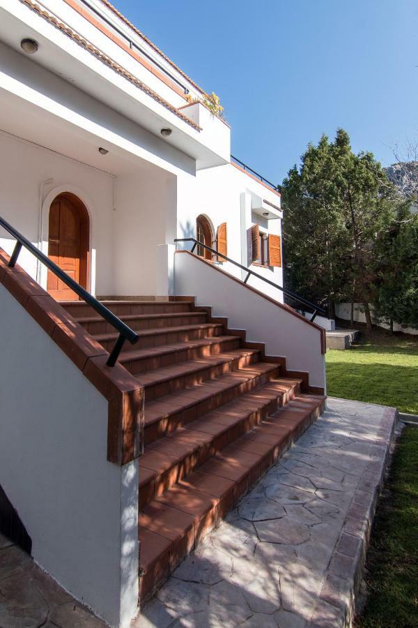Villa Pylona 린도스 외부 사진