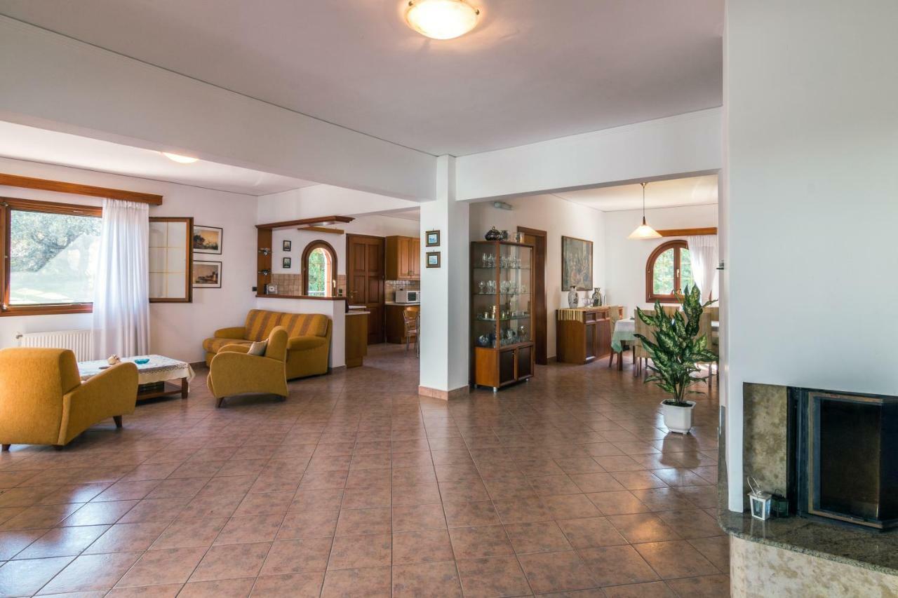 Villa Pylona 린도스 외부 사진